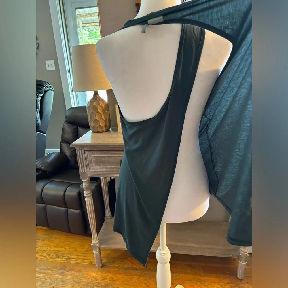 Athleta Essence Tie Back Tank - Picture 5 of 7